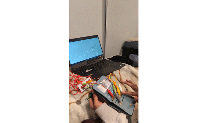 This is the formstorming my Peers and I worked on, exploring different ways we can use conductive and non conductive objects with the Makey Makey.